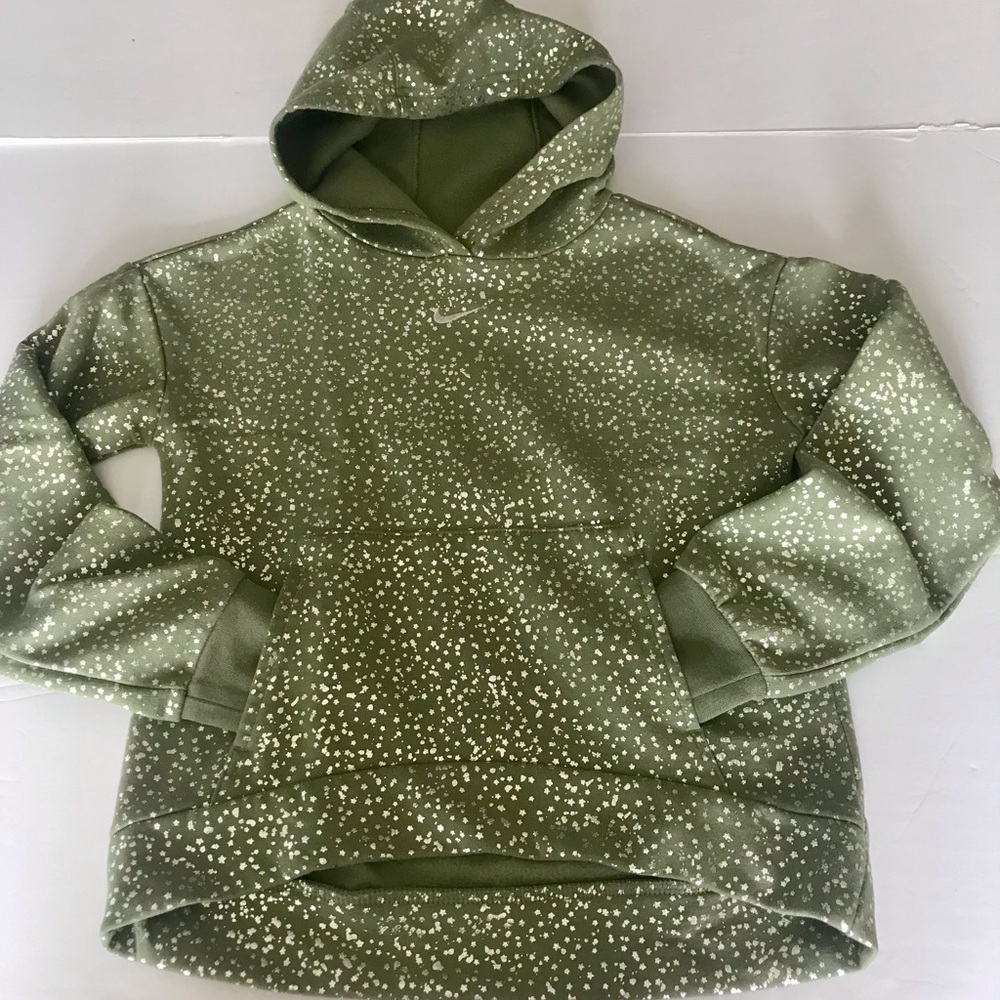 NIKE ,BIG GIRLS HOODIE ; GREEN/SILVER METALIC  ACCENT.